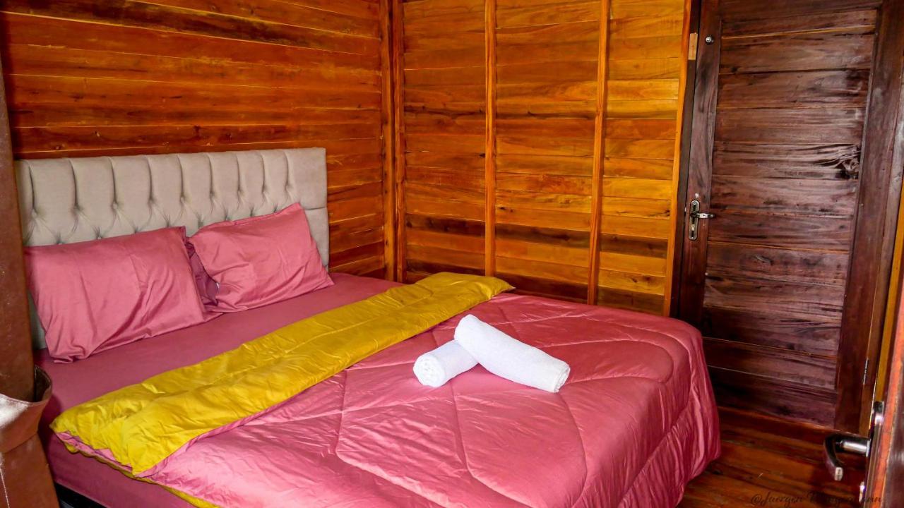 Mandalika Queen Hostel Kuta  Ngoại thất bức ảnh